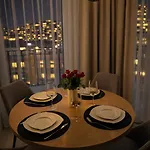 M&m Premium New In The Center - Free Parking Apartamento