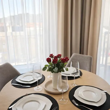 M&m Premium New In The Center - Free Parking Appartement *