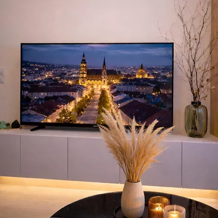 M&m Premium New In The Center - Free Parking Appartement Košice